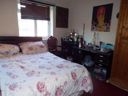 Bedoom 2.jpg